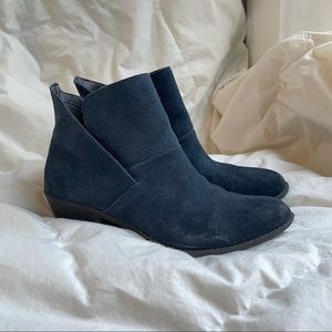 RUFF HEWN Navy Blue Ankle Boot